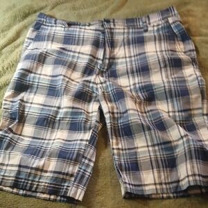 Men's Blue Plaid Cargo Shorts